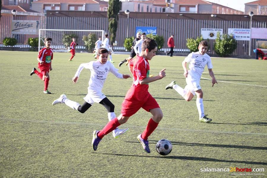 Gran victoria del Infantil A frente al Hergar (2-1)